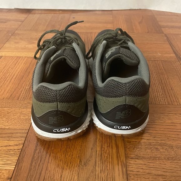 Green Trail Running Shoes Sz 